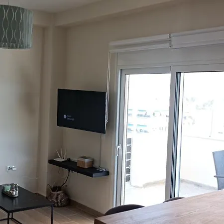 Thea, * קלמאטה